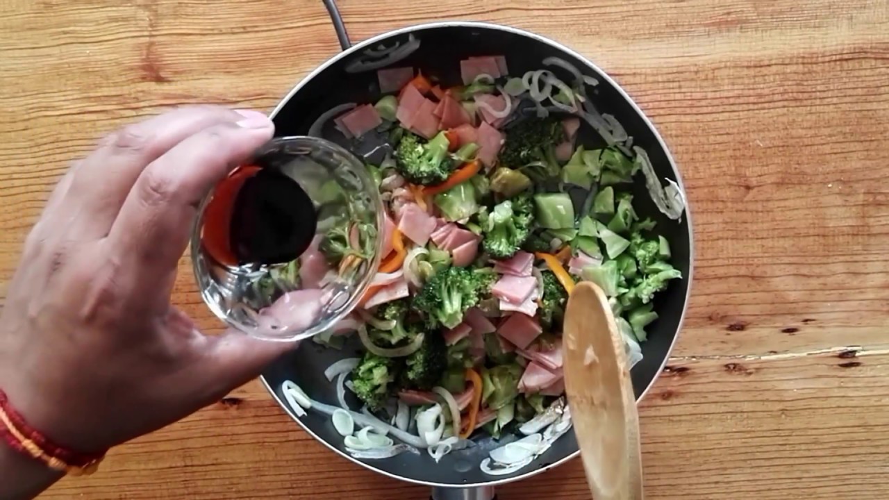 BRÓCOLI CON JAMÓN Y QUESO