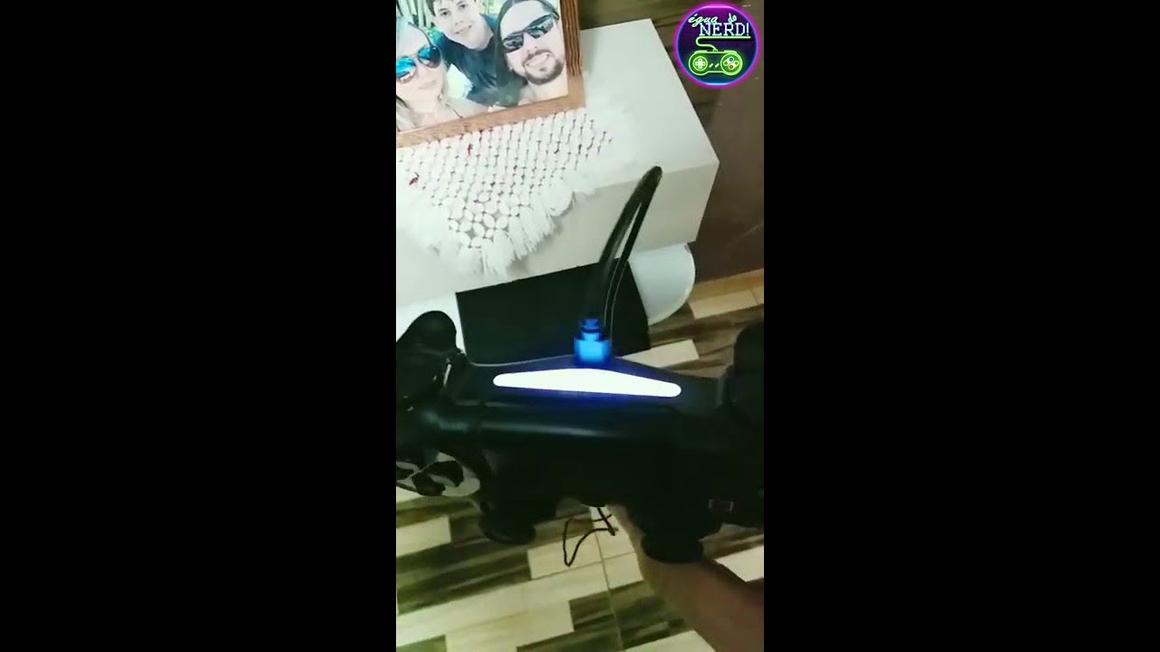 [Fim do Problema] PS4 N&Atilde;O RECONHECE CONTROLE (Luz Branca Piscando) #shorts