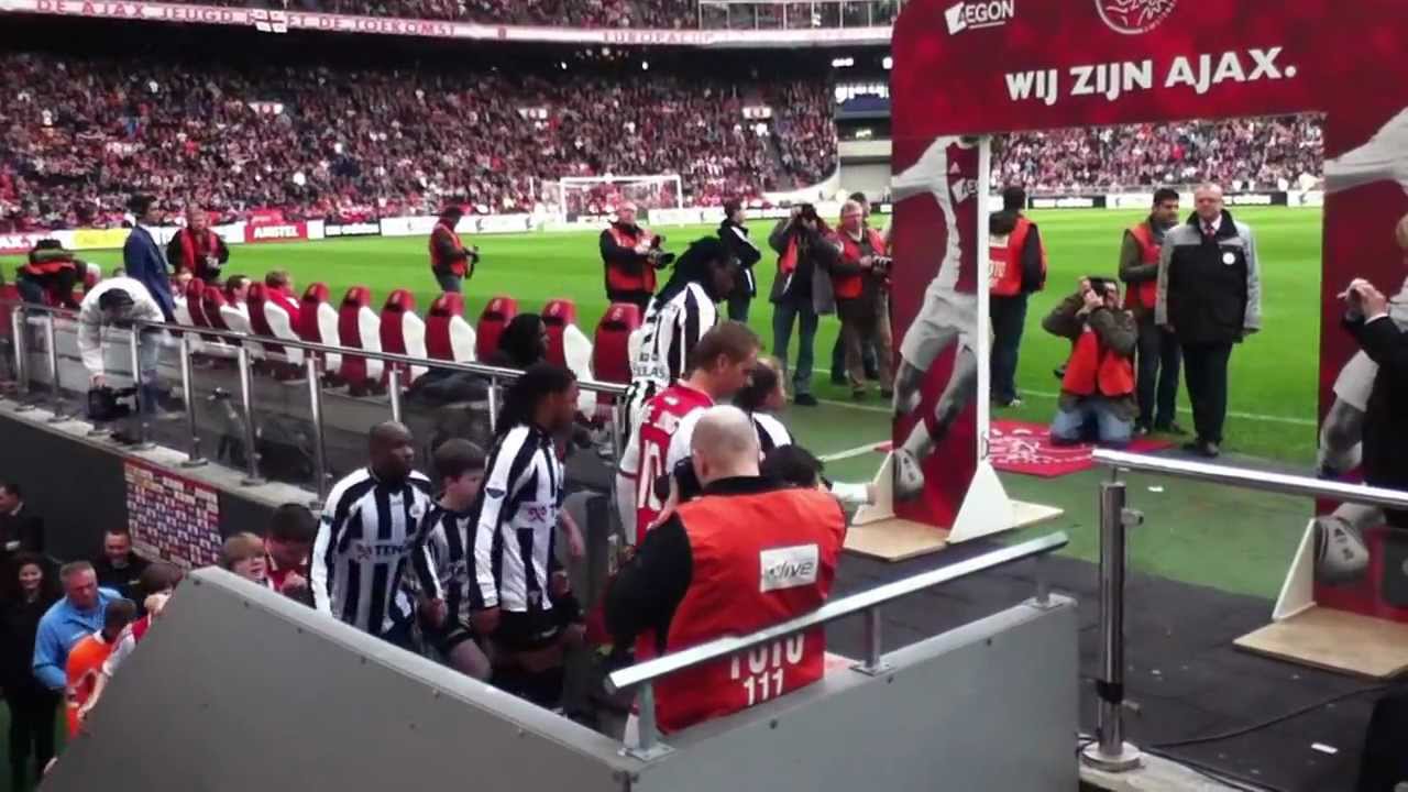 Only Friends Player Escorts bij Ajax!