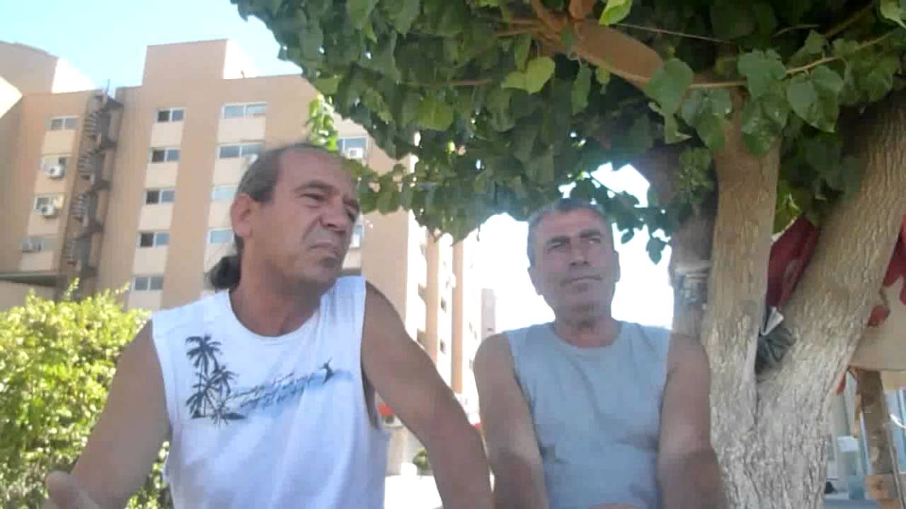 İzmirden Kuafför Zeki Ustamız www.performansguvercinleri.com katkılarıyla