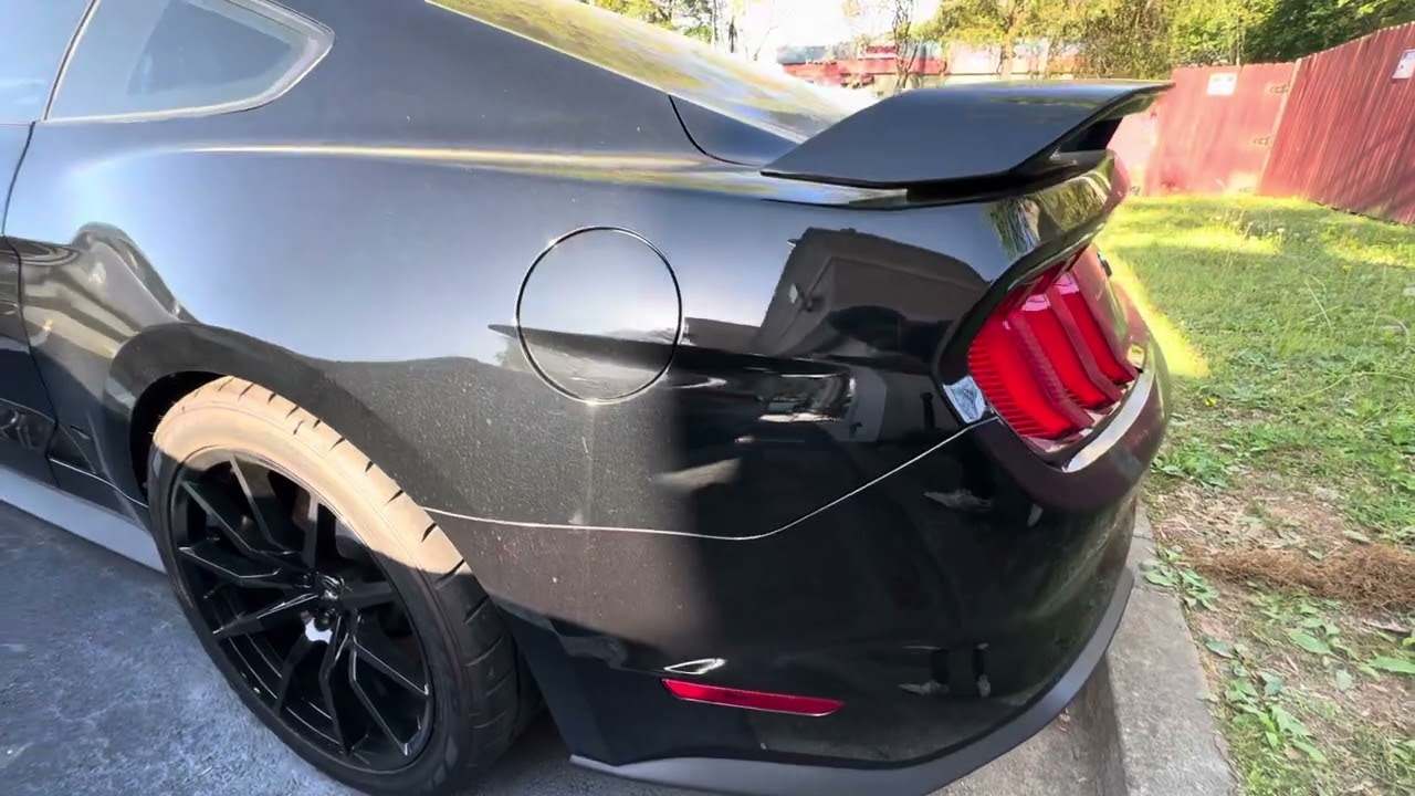 19 Ford Mustang GT Premium