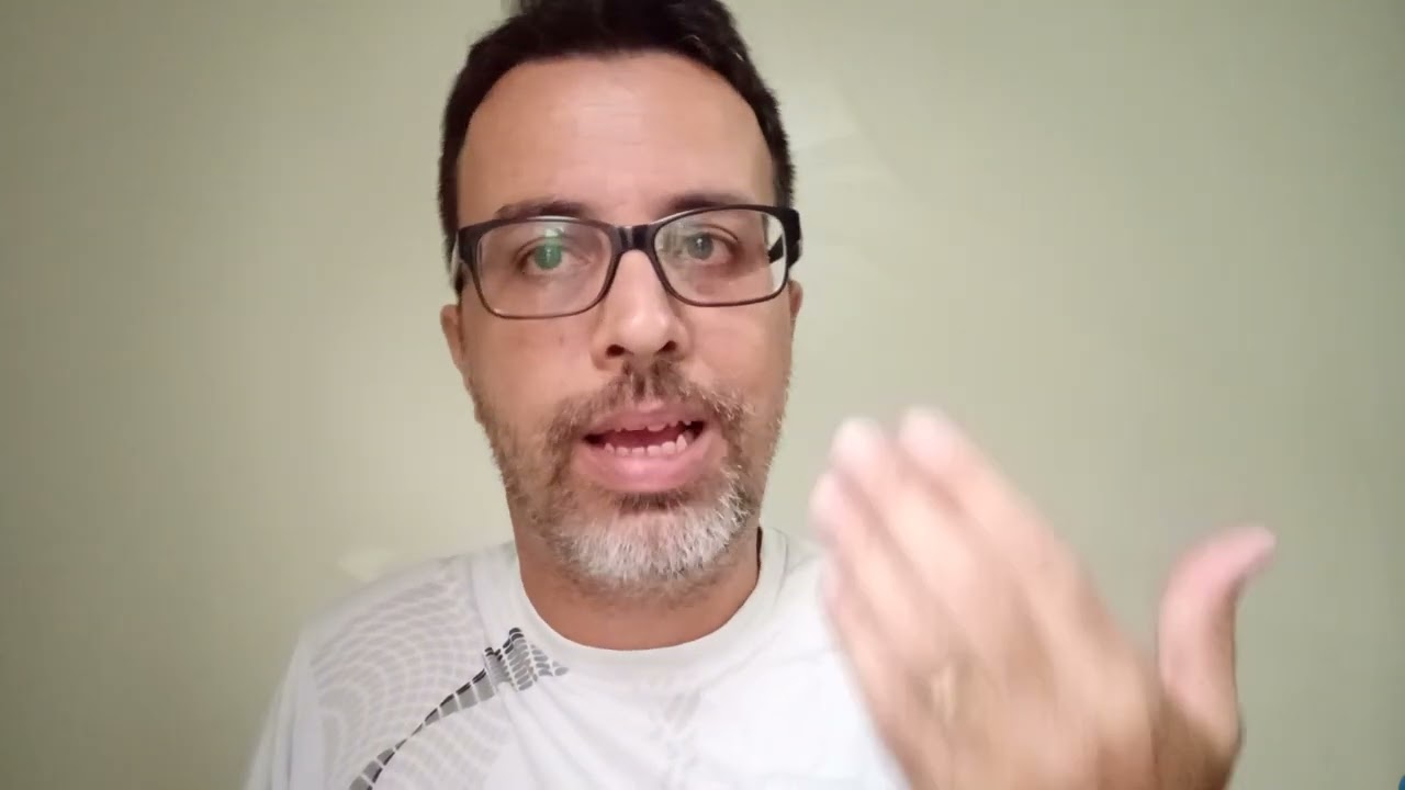 FANT&Aacute;STICO - BOTAFOGO NA PREMIER LEAGUE - LU&Iacute;S CASTRO