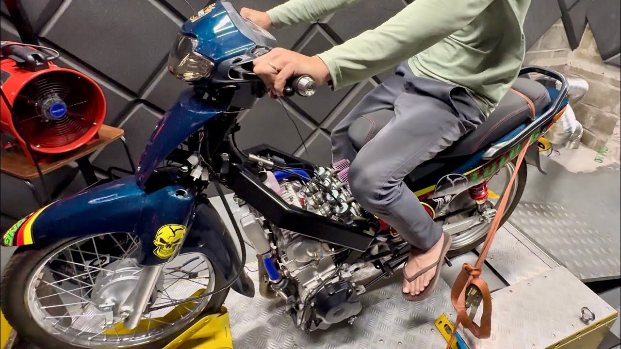 Dyno engine, wave 4 Cylinder 400cc, and future neo engine 300cc in the future