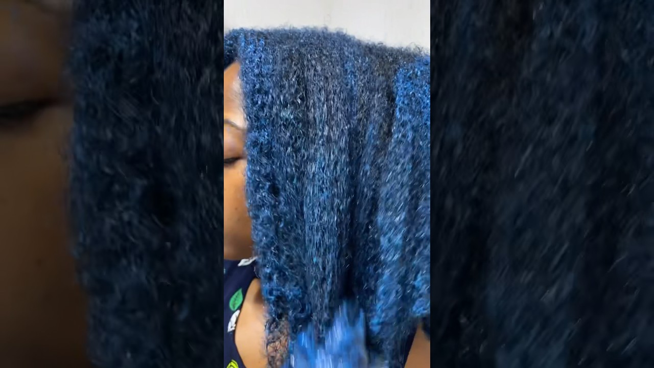 Guys😳 I tried the As I Am Curl Color(temporary)in💙Cool BLUE💙😍#naturalhairinfluencer #type4hair