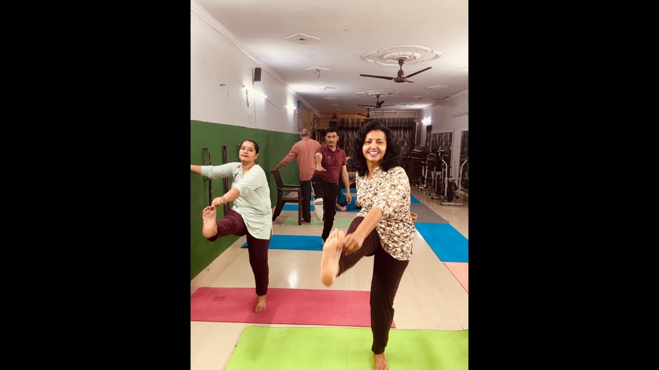 Good morning everyone..get up and do something for your body| Yoga session by Dr. Sandhya|7206733221