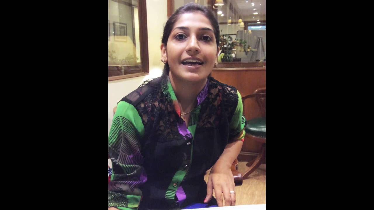 Y-Axis review from Jasmeen for her UK student visa processing