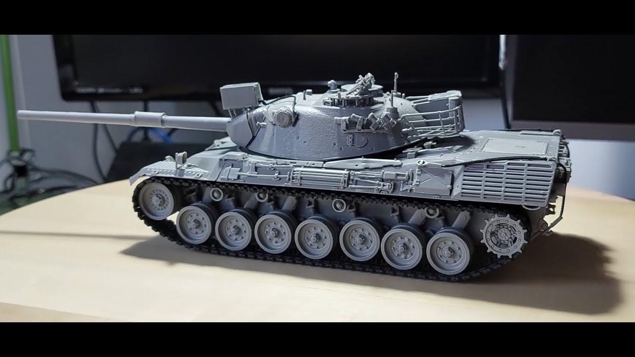 Revell 03240 - Leopard 1