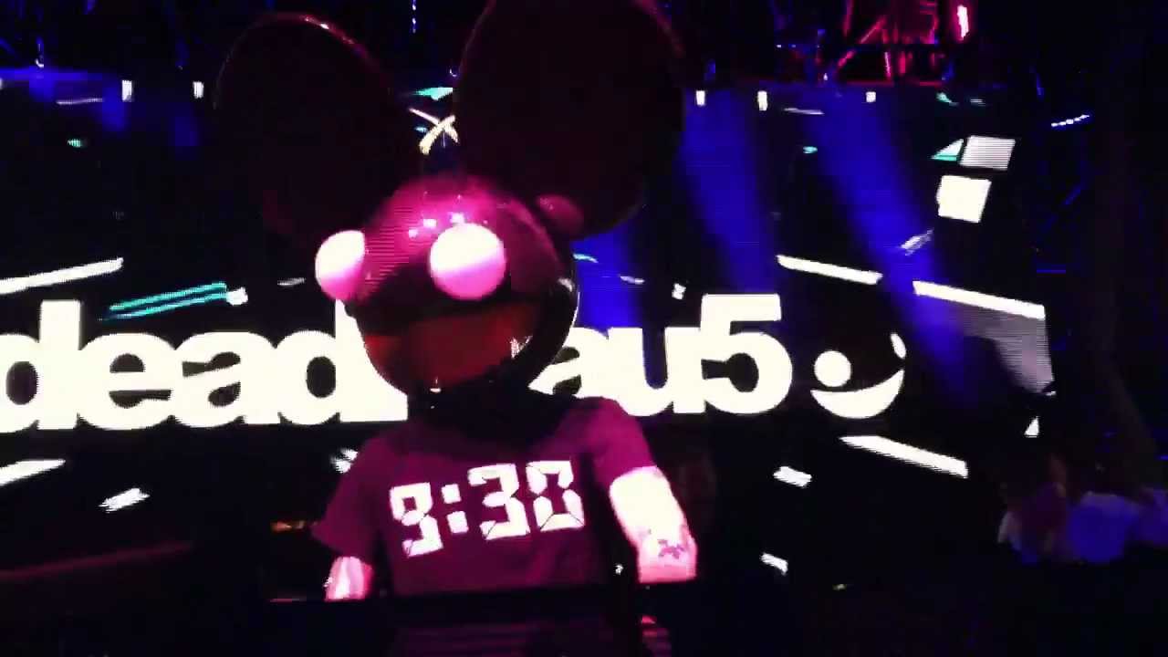 deadmau5 - The Veldt feat. Chris James LIVE @ XS Las Vegas 5/6/12
