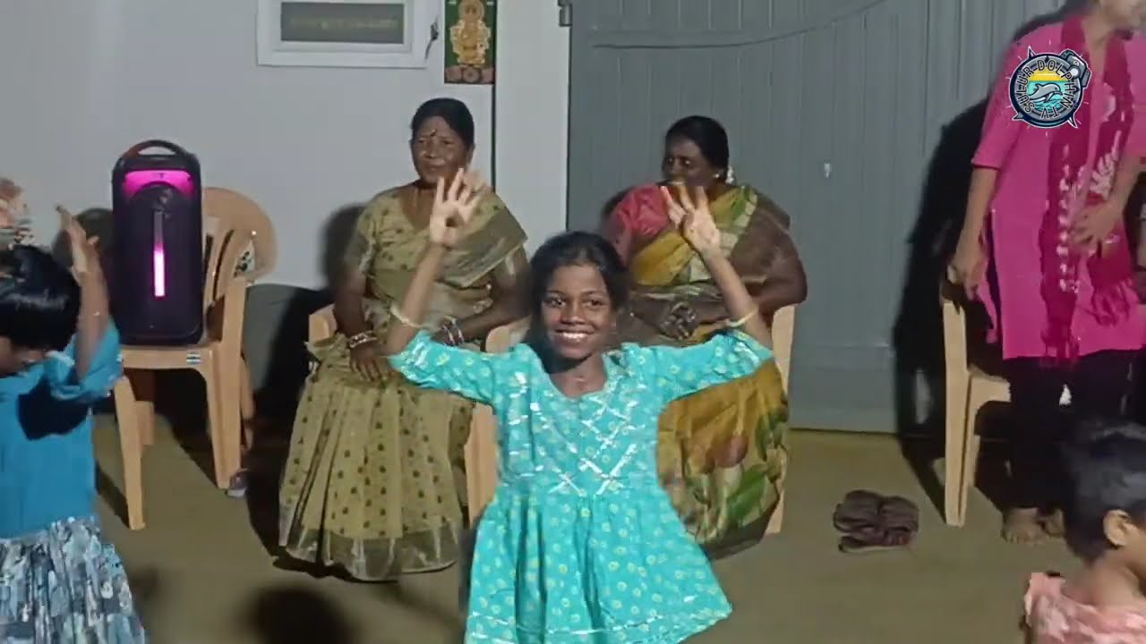 ஆடித்தான் பாப்போமே 