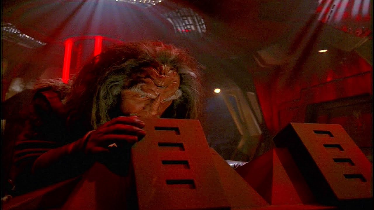 Star Trek Voyager - Breach of Contract