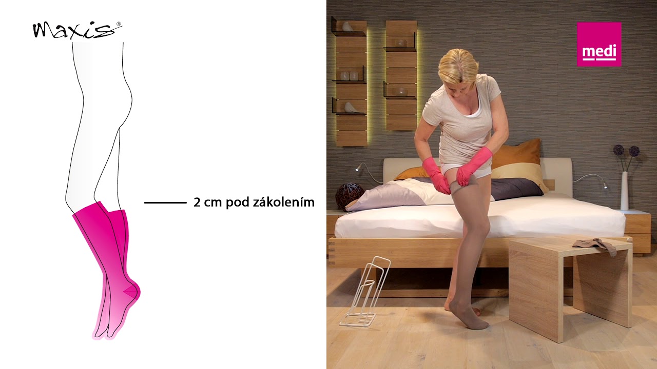 Navlékání kompresivních punčoch pomocí navlékače