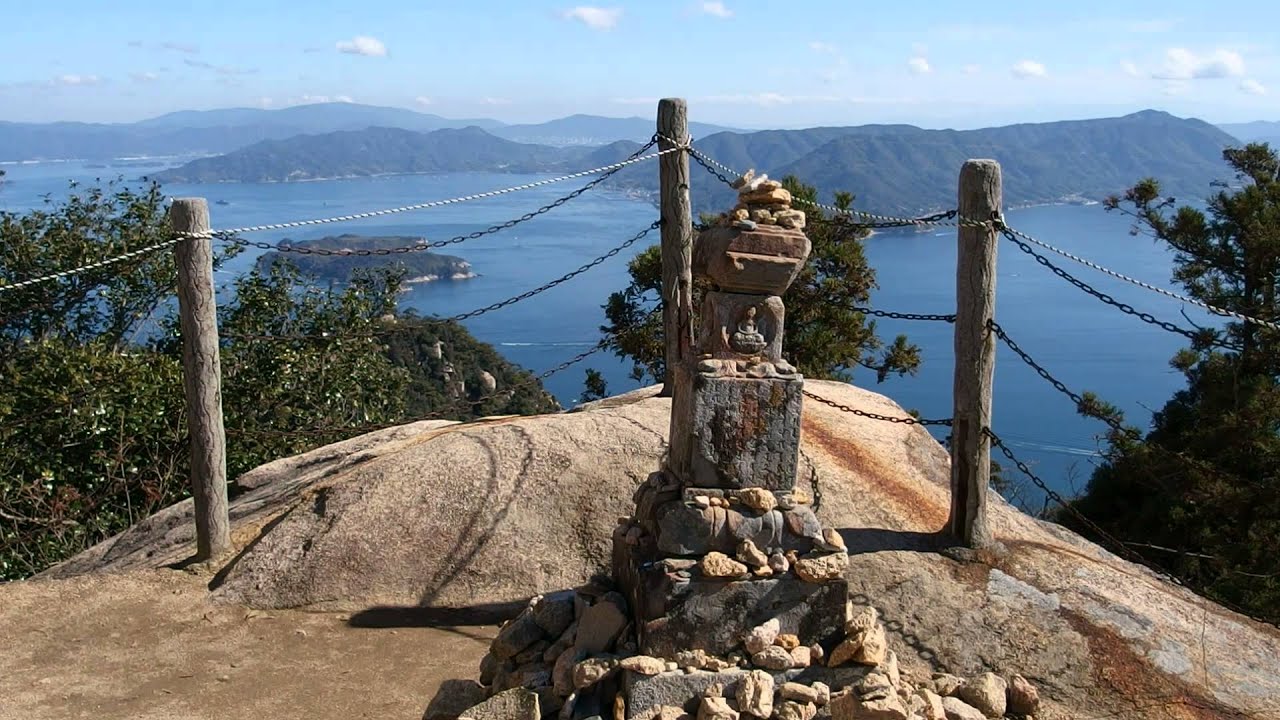 宮島弥山　Mt.Misen （OLYMPUS STYLUS XZ-2）