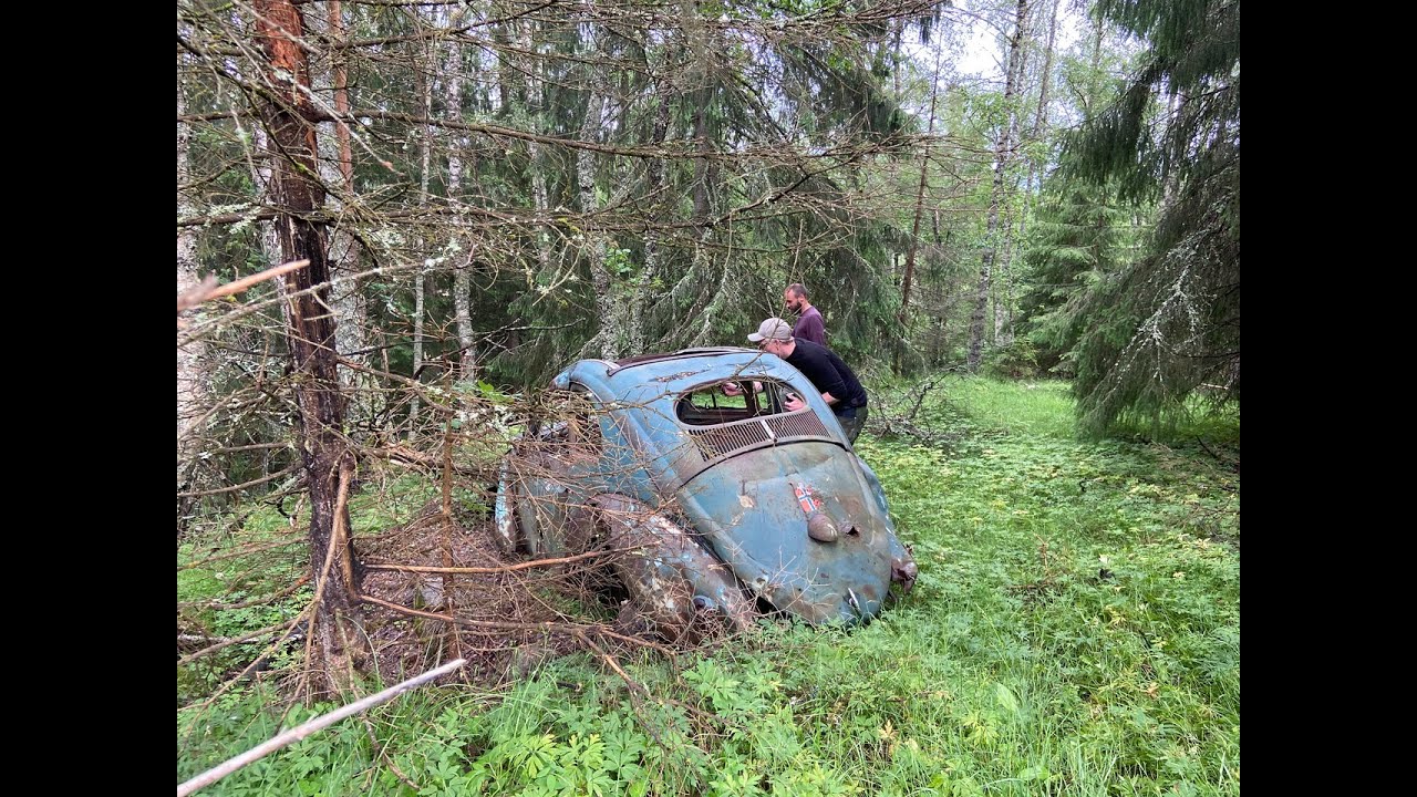 1953 VW Oval Ragtop Rescue in The Deep Woods of Norway