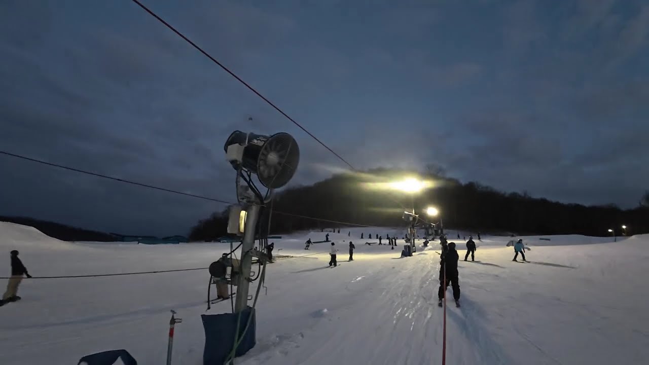 Terrain park Perfect North Slopes night skiing !