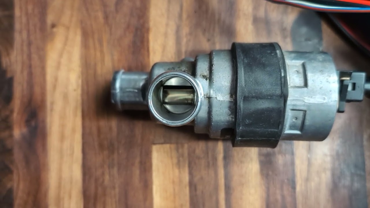 Saab 900 Idle Valve Test