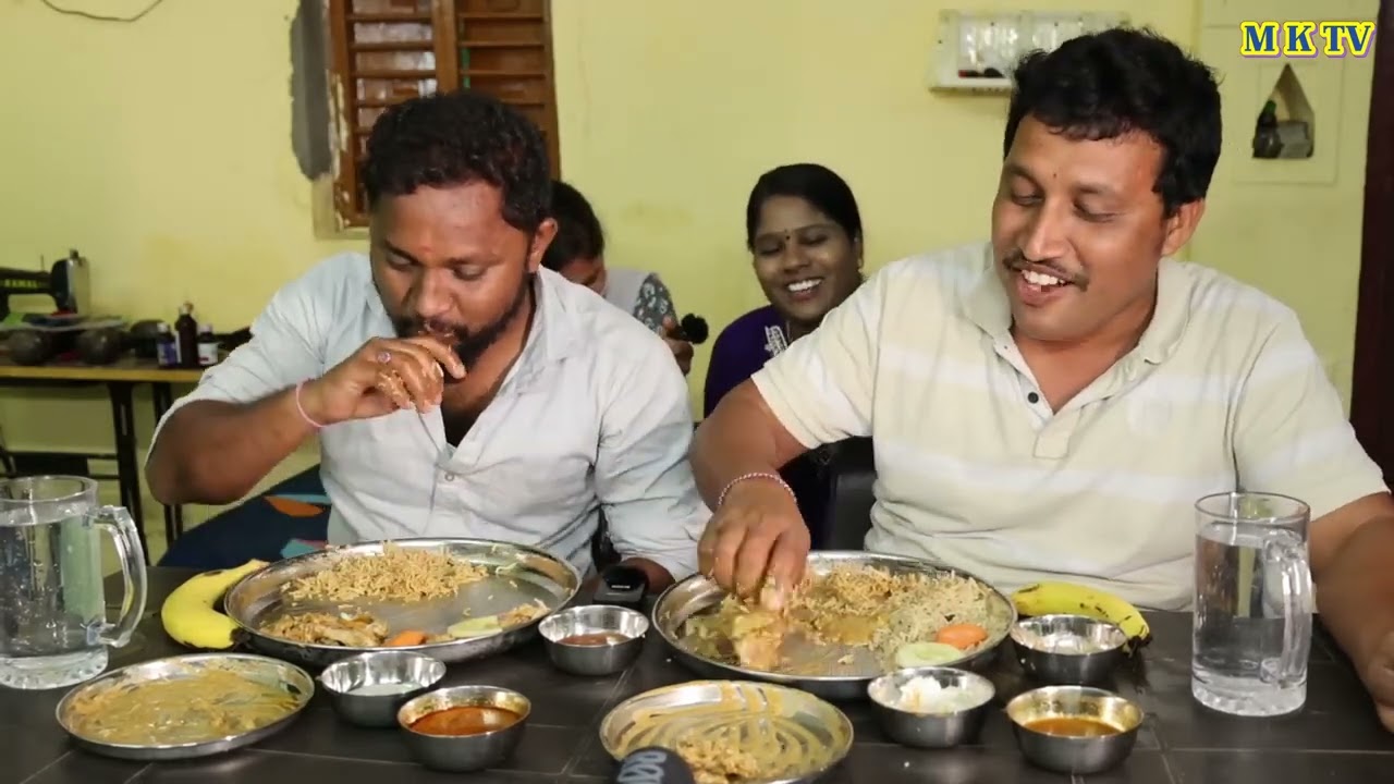 AFGANI CHIKEN JUICE MANDI#BANANA#mktvvarshini #eatingchallenge  MKTV VLOGS #eating challange