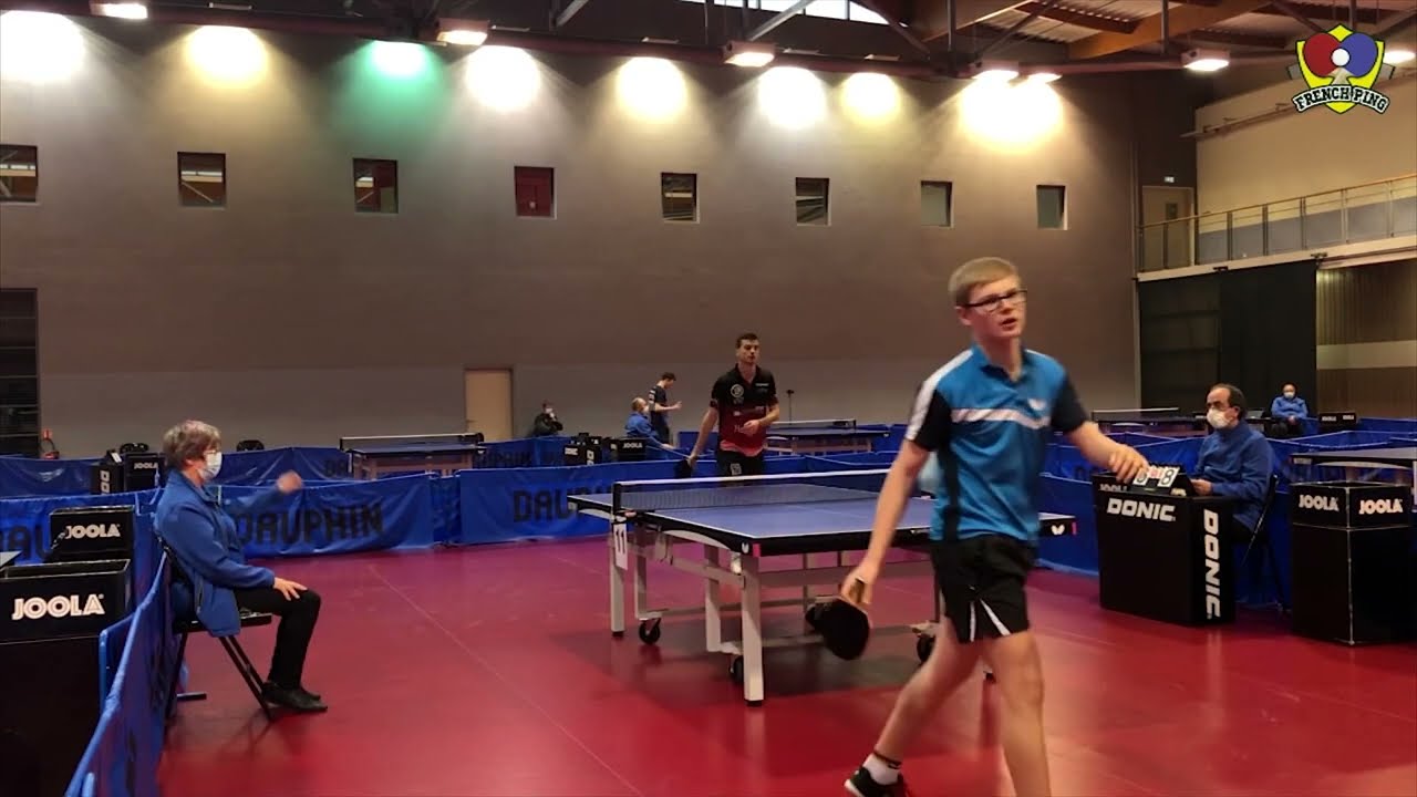 Félix Lebrun VS Antoine Hachard | Indivs 3e tour (2021-2022) Tennis de table 🏓