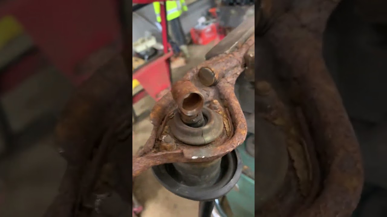 The forgotten bushing! How to fix sloppy shifter in 88-2000 civic and Integra