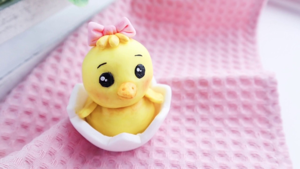 Пасхальный цыпленок из мастики / How to make fondant chicken / Easter cake decorating
