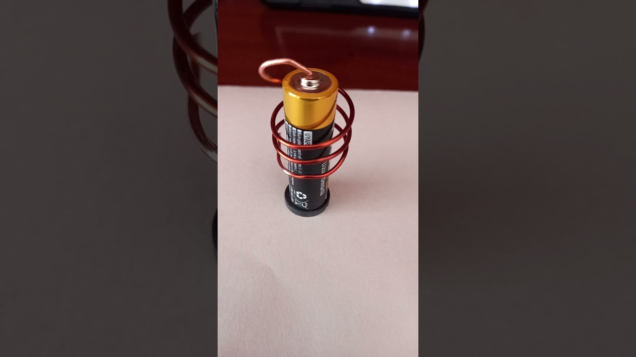 STEM PROJESİ: pil, mıknatıs ve bakır tel ile yapılan manyetik alan sistemi