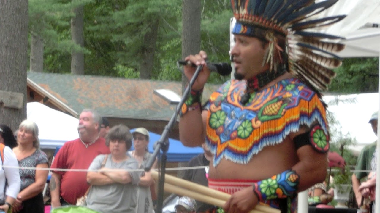 Meshica dancers talking/explaining about their culture