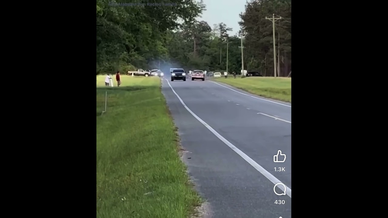TRACKHAWK VS CUTLASS ‼️ #trackhawk #gbody #viral #streetracing #carvideo #mopar #gbodytakeover