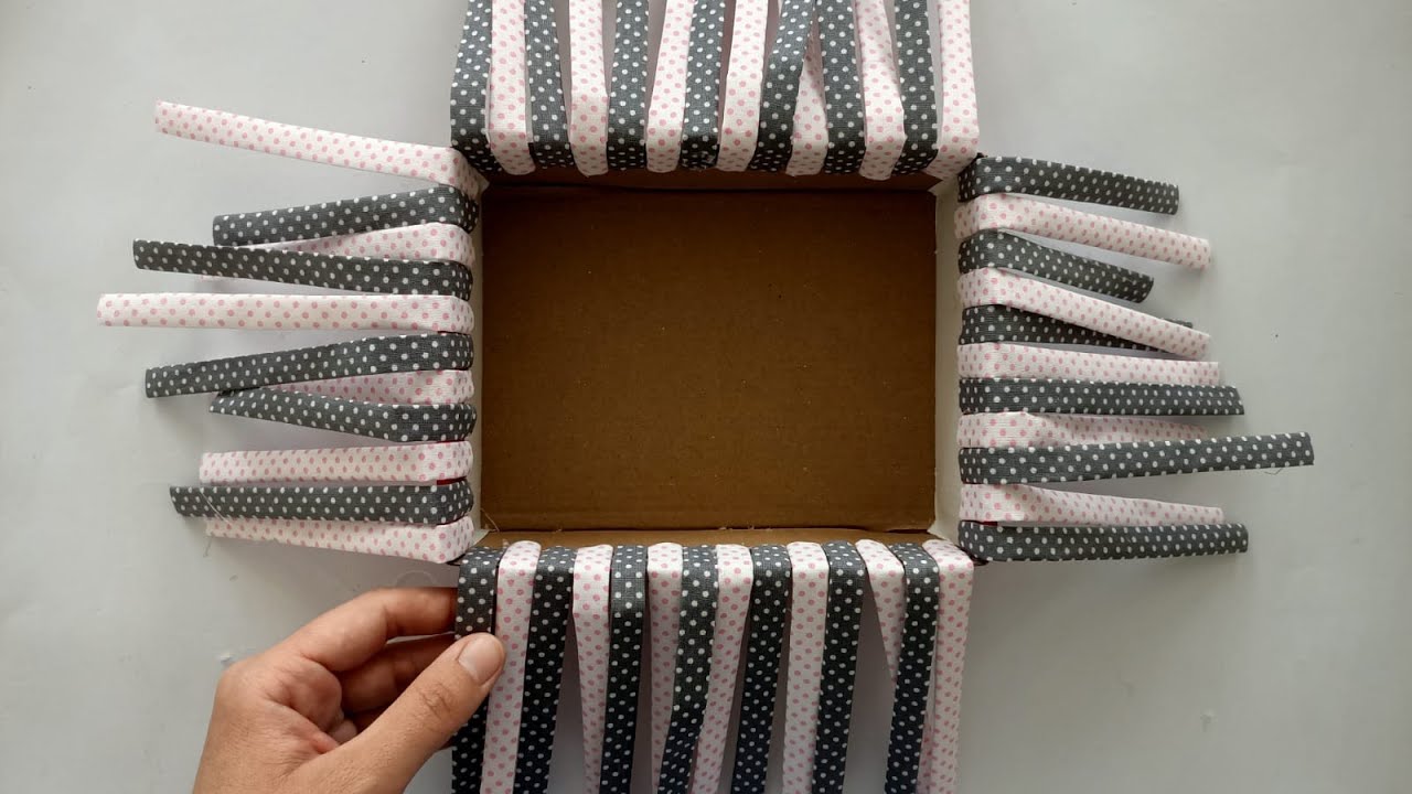 KARTON KUTU VE PARÇA KUMAŞLARDAN HARİKA BİR SEPET YAPIMI / RECYCLE