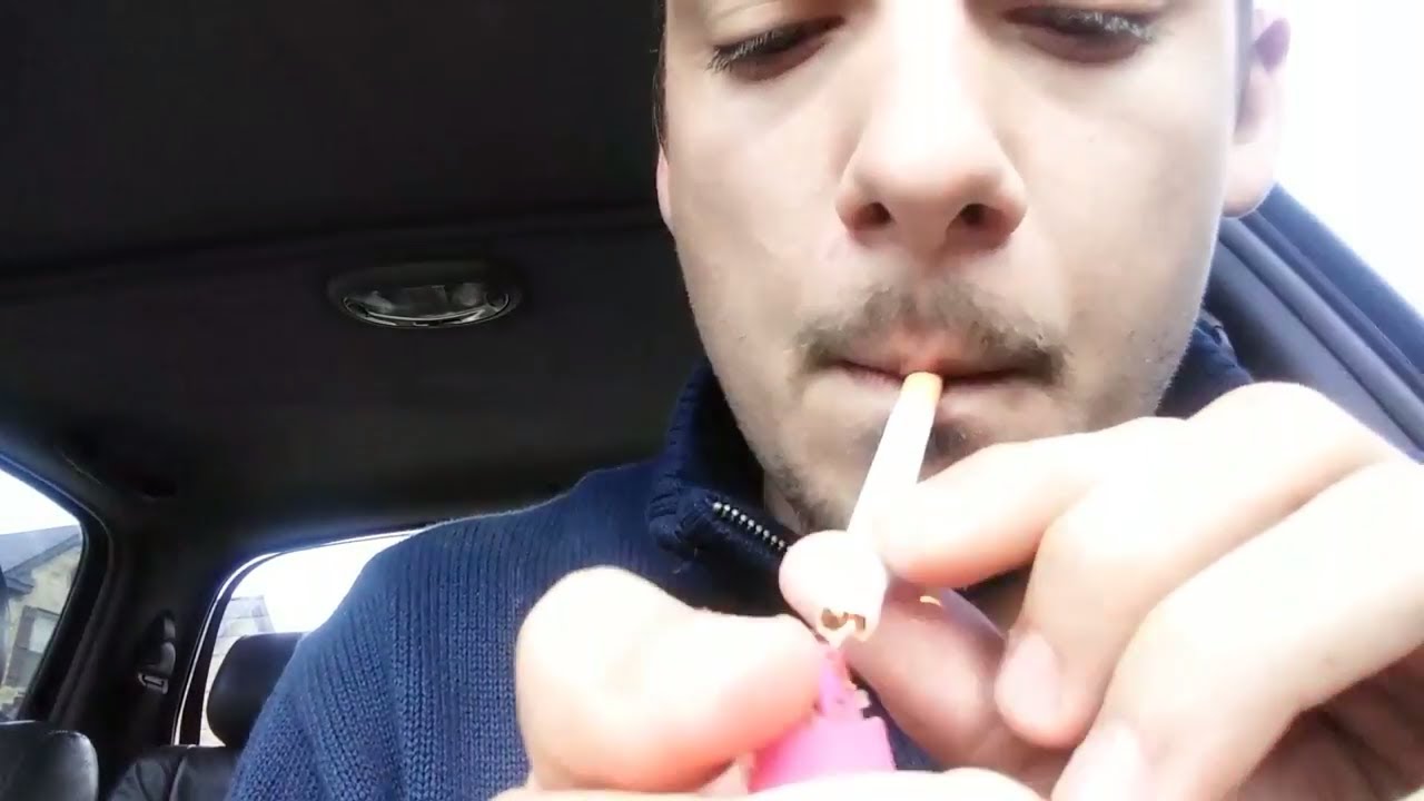 How to light a Cigarette with a dead lighter