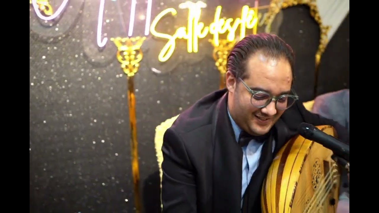 عرس قسنطيني عنابي 🇩🇿 عرس خونا مختار دخلة قسنطينية محضة/Mariage chez les familles  Righi et Bourmada