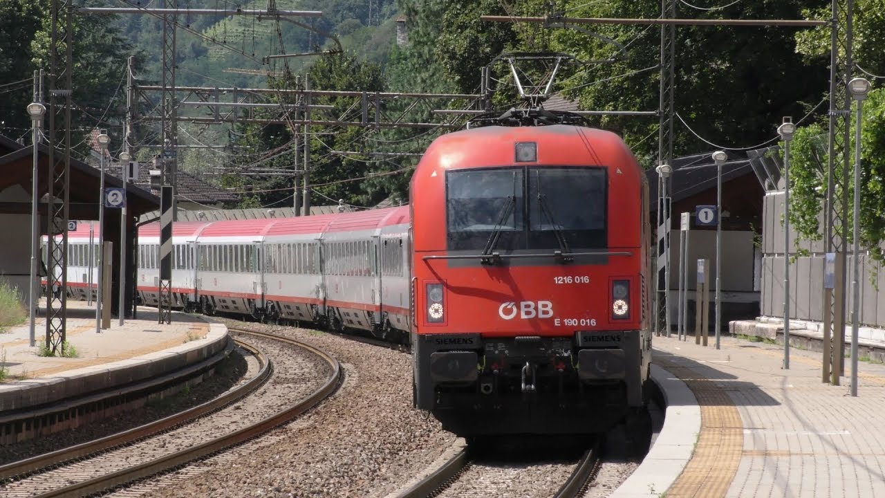 2017-08-14 Linea ferroviaria del Brennero - Stazione di Chiusa/Klausen 1/2