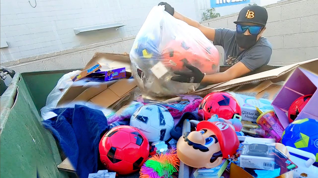 así Son las TIENDAS MILLONARIAS tiran COSAS POR MONTON #dumpsterdiving