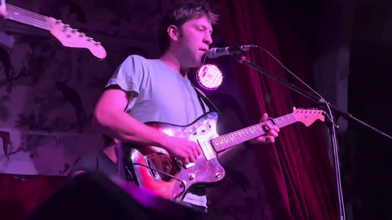 Hovvdy - Jean (Live @ The Deaf Institute, Manchester)