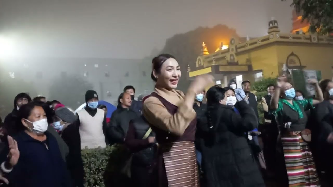 [Mariko in Bodh Gaya] #tibetanvlogger #tibetanyoutuber #tsetentibetchoedon