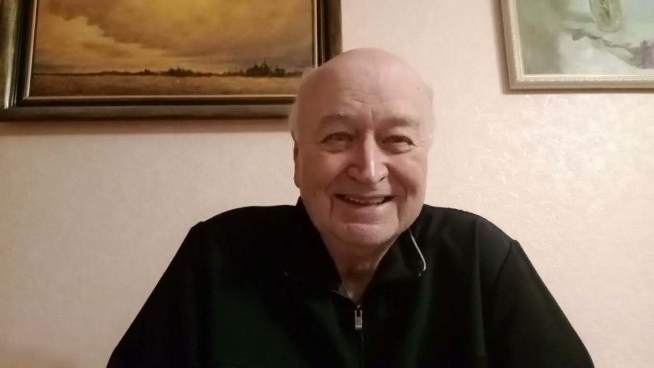 Опоненти Зеленського вирішили його потролити в мережі  в образі Батьківщини-матері чи Ісуса.