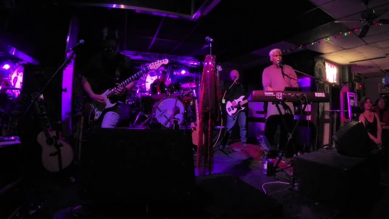 Riot N Roll - Hey joe ( hendrix cover)
