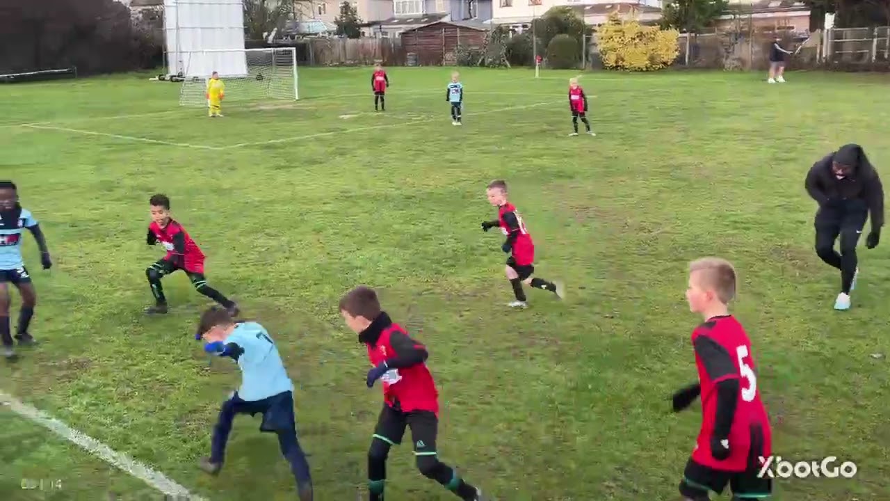 BKS Falcons 4 Old Southendian Lions 1 (first half)