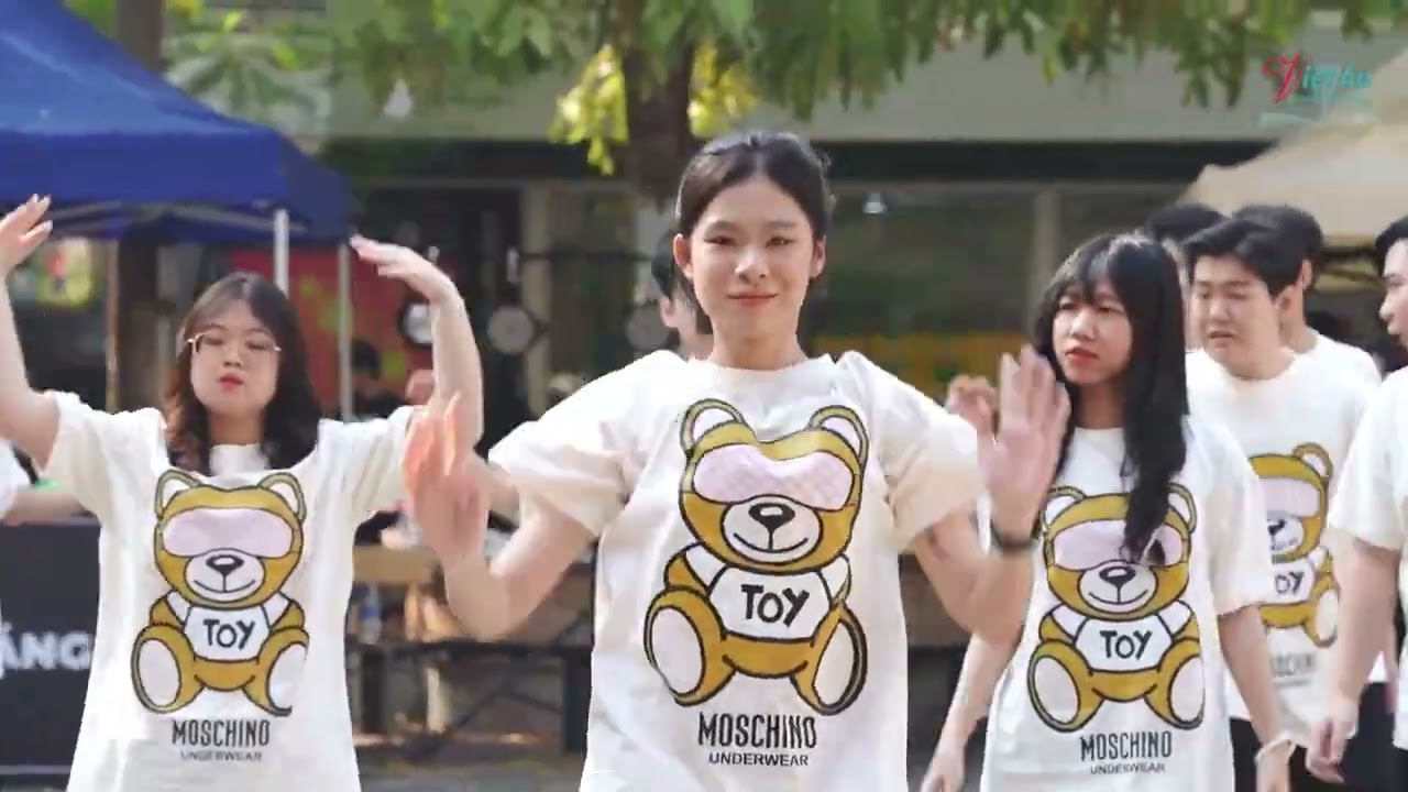 THPT , Bảng A, Quận 12 , Trường THPT Việt Âu Cuộc Thi " Trường học xanh - Hành động xanh"