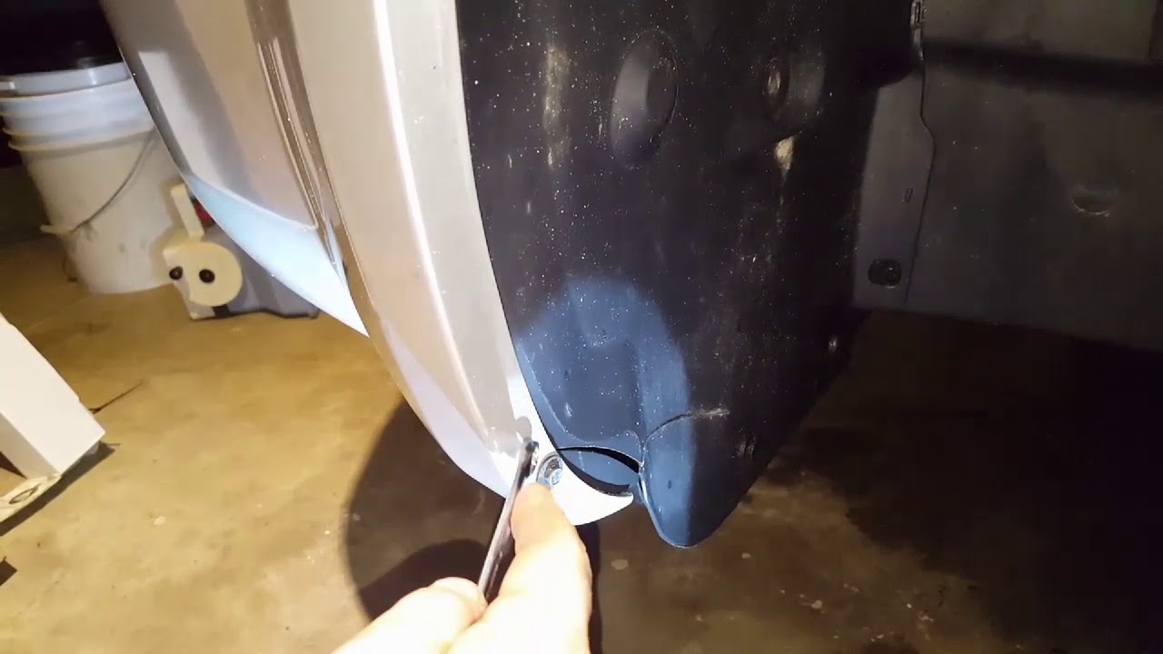 Changing the battery on 2009 dodge avenger
