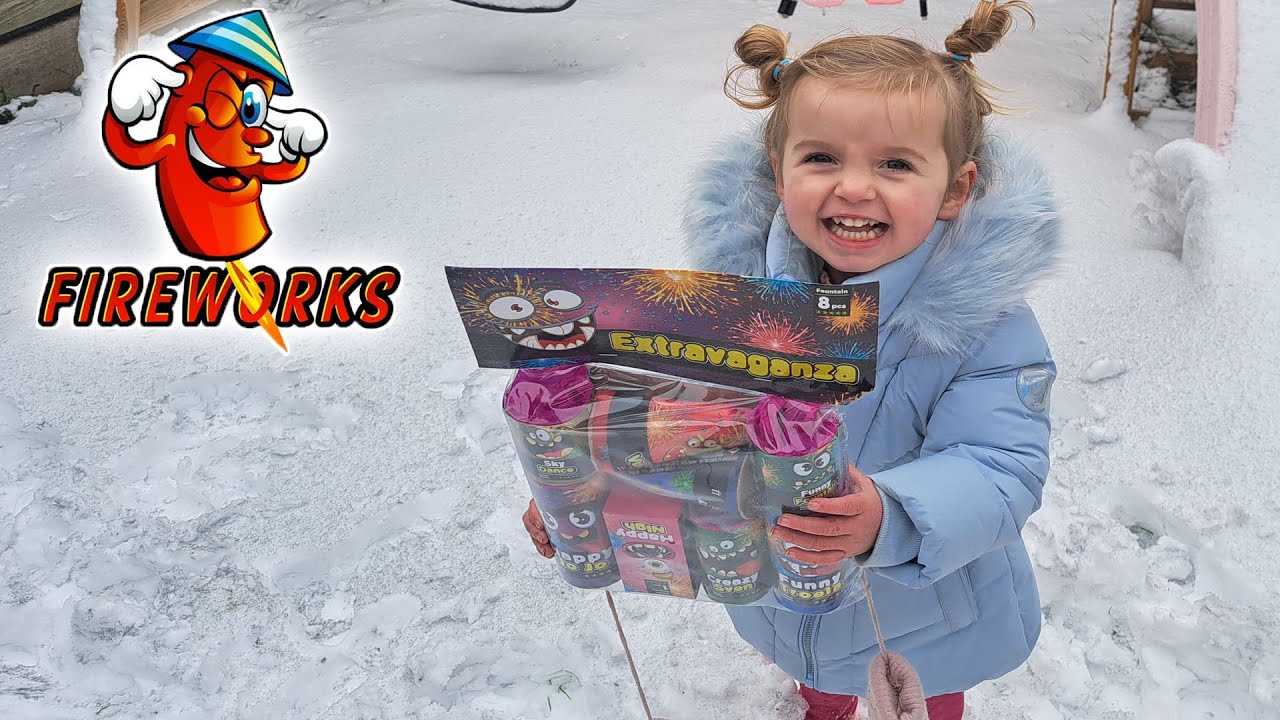 VUURWERK AFSTEKEN IN DE SNEEUW!!!!