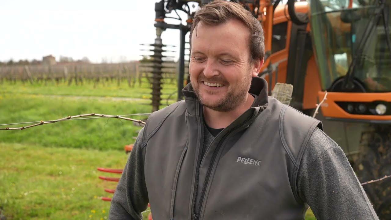 TÉMOIGNAGE - CHÂTEAU MONTLAU - TAILLE RASE DE PRÉCISION PORTEUR OPTIMUM - PELLENC