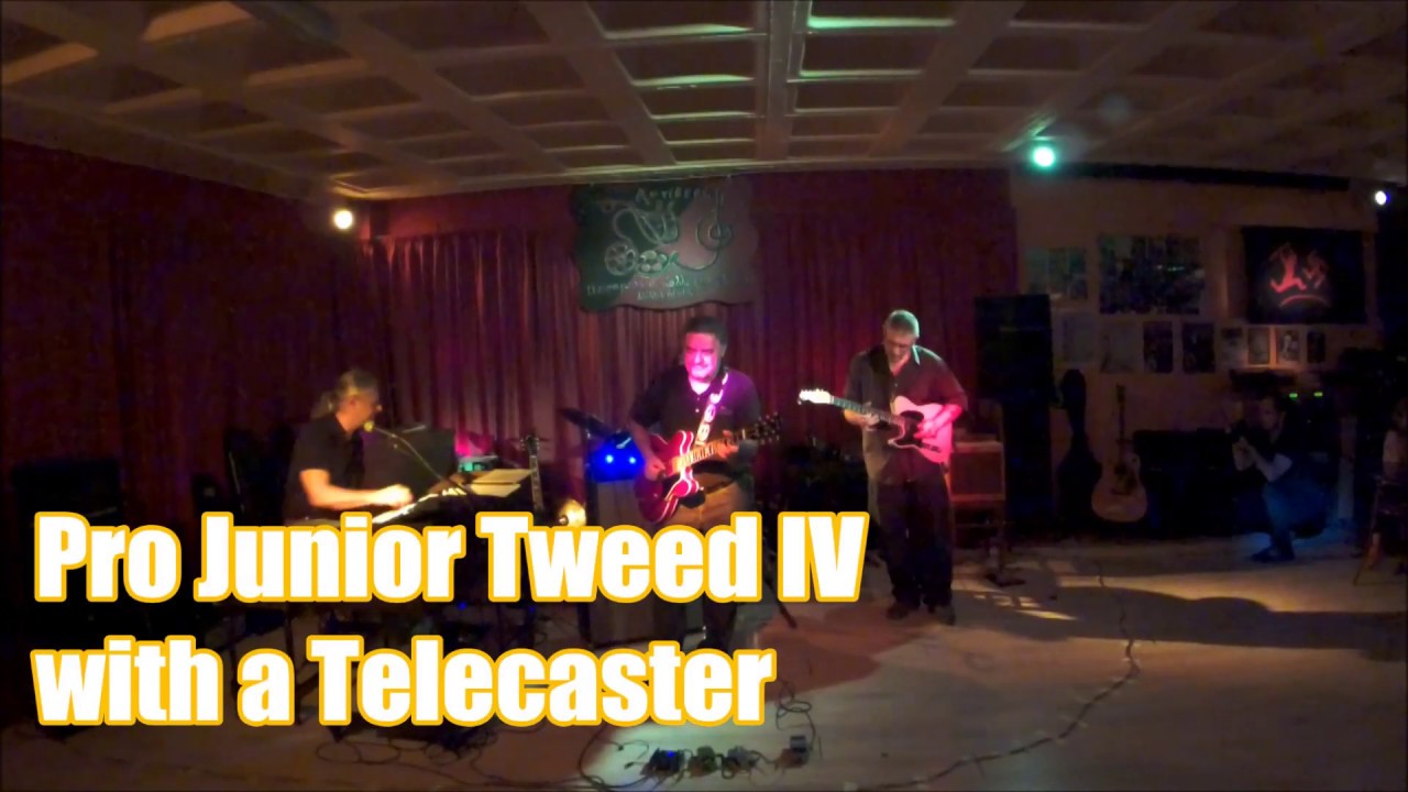 Fender Pro Junior IV Tweed with a Telecaster on a Blues Gig