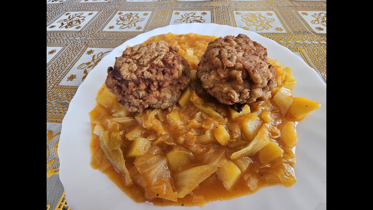 Kapustový prívarok a fašírky.