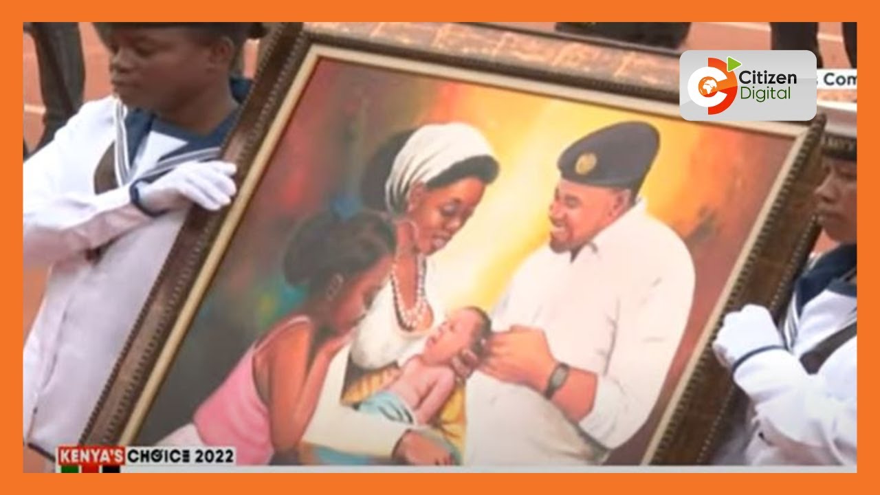 Military Wives Association gifts First Lady Margaret Kenyatta 6 gifts