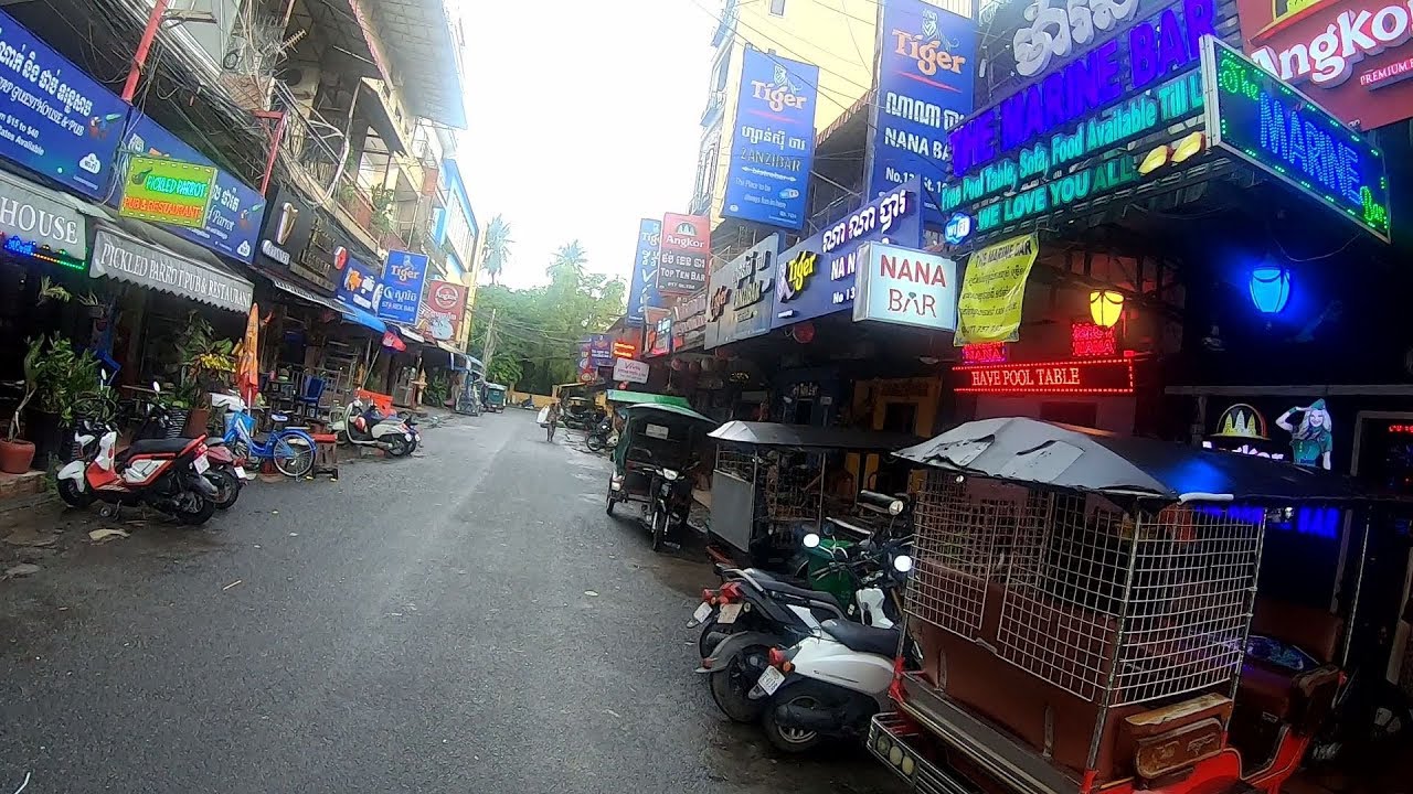 STREET 104 HOSTESS BARS & STREET 102, STREETS OF PHNOM PENH CAMBODIA