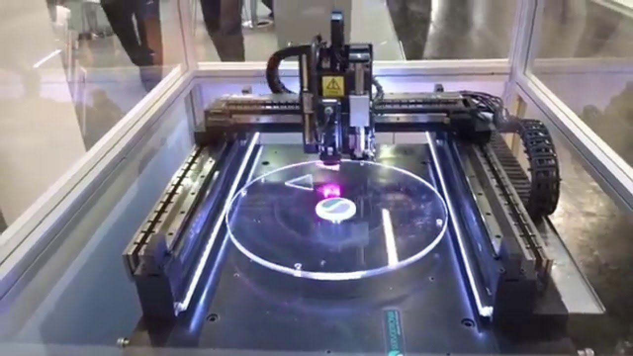 Servotronix - Gantry stage controlled by softMC 7 and CDHD drives