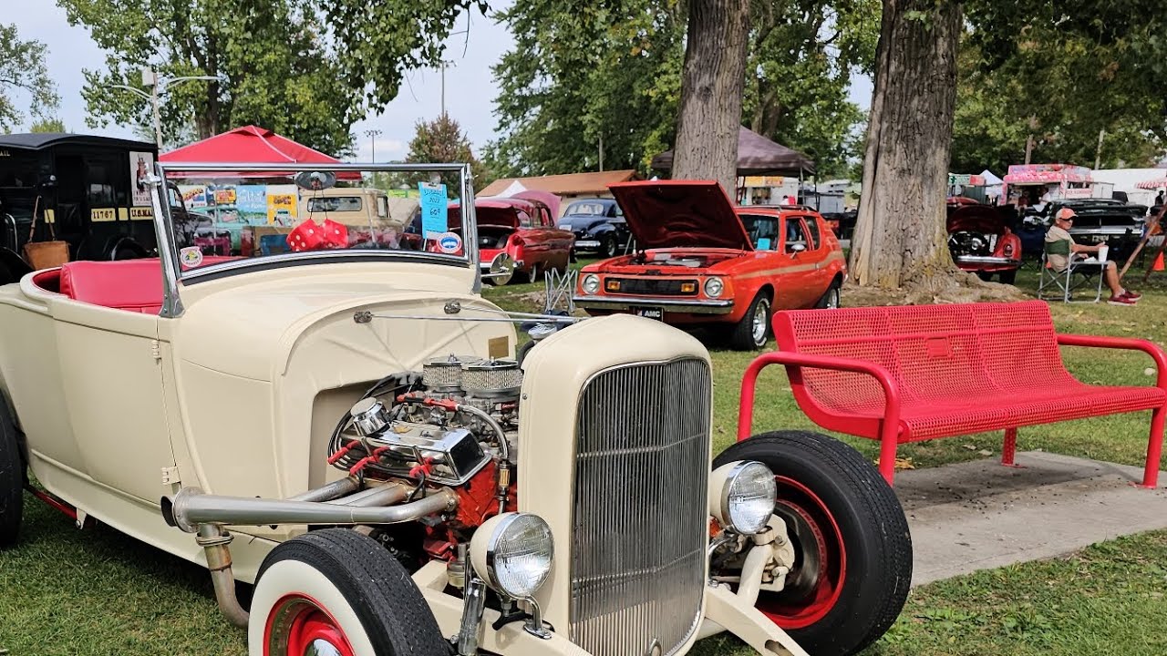 Ducktail Run Gas City IN USA [One Take] walk through car show classic cars hot rods  James Dean days