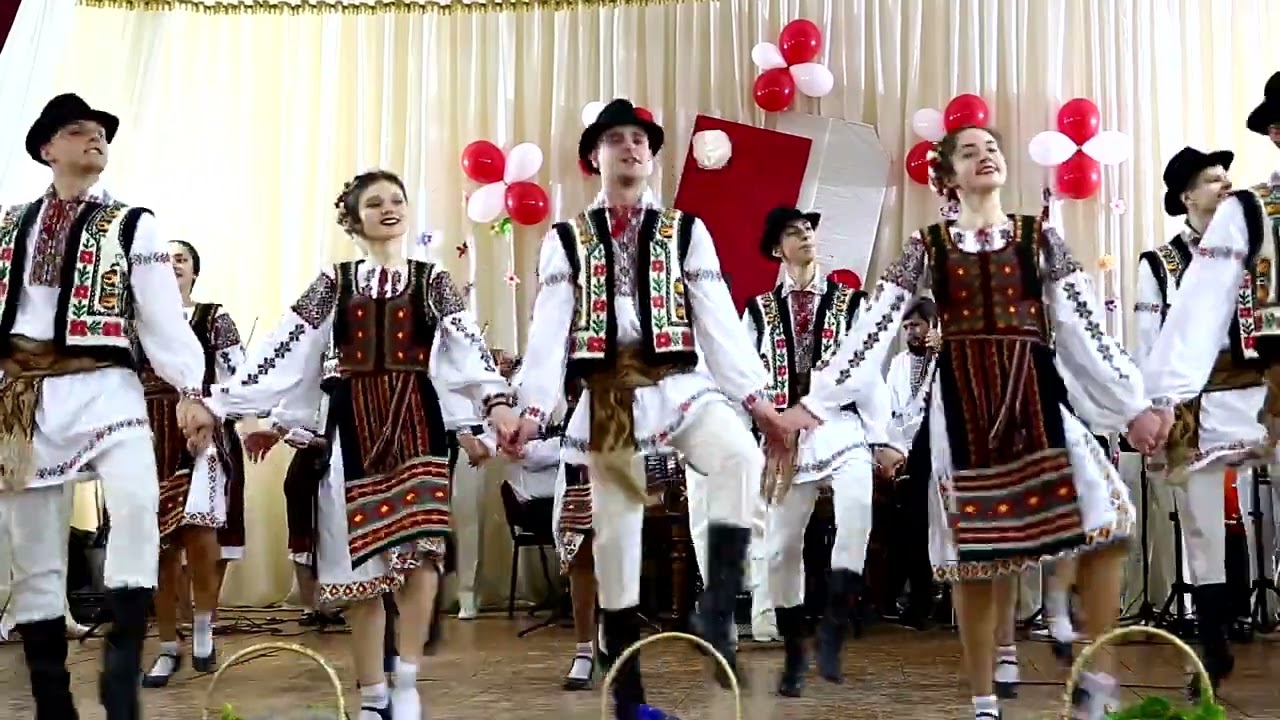 Ansamblul "Struguras" Ungheni