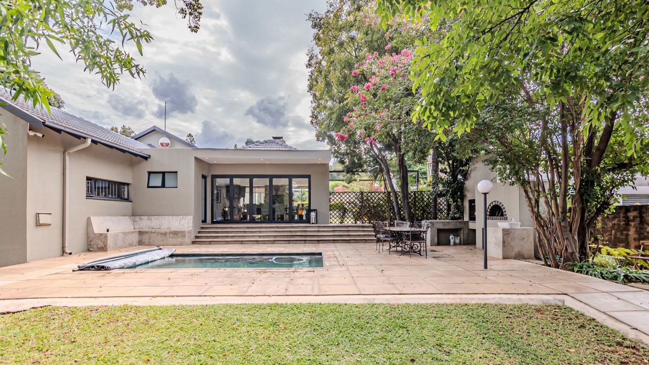 House for sale in Waterkloof Glen | Pam Golding Properties