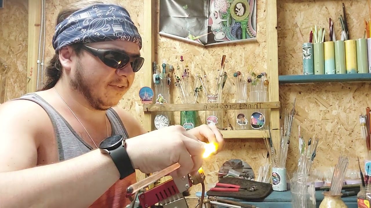 How to blow glass 
