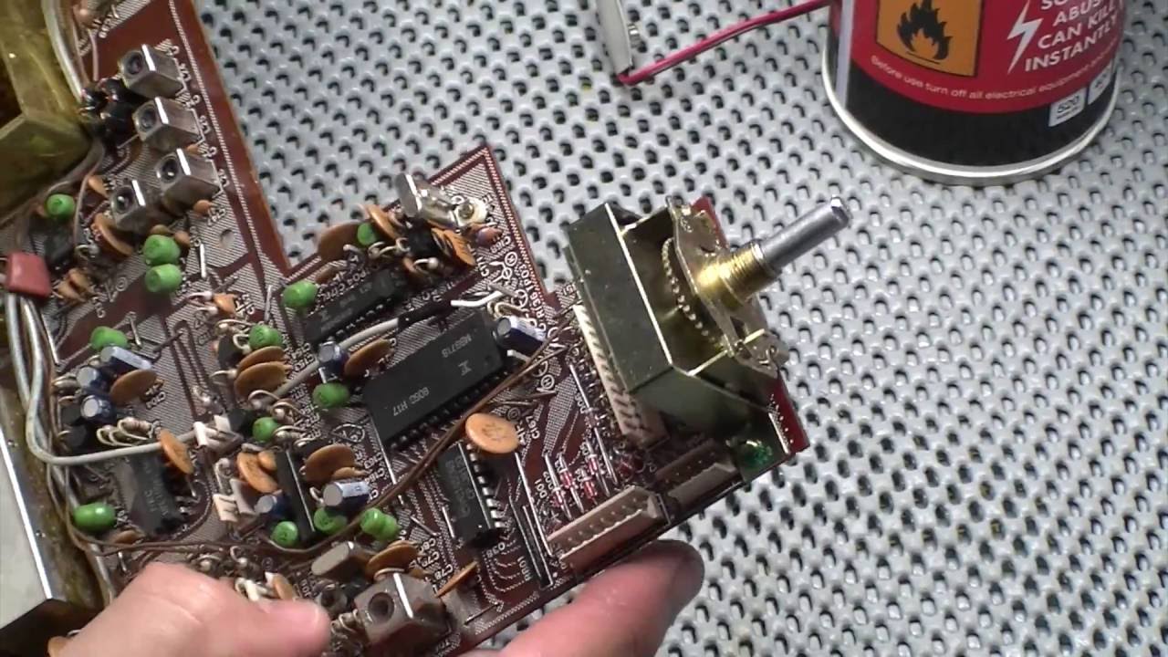 Yaesu FRG-7700 HF receiver troubleshooting Part 3